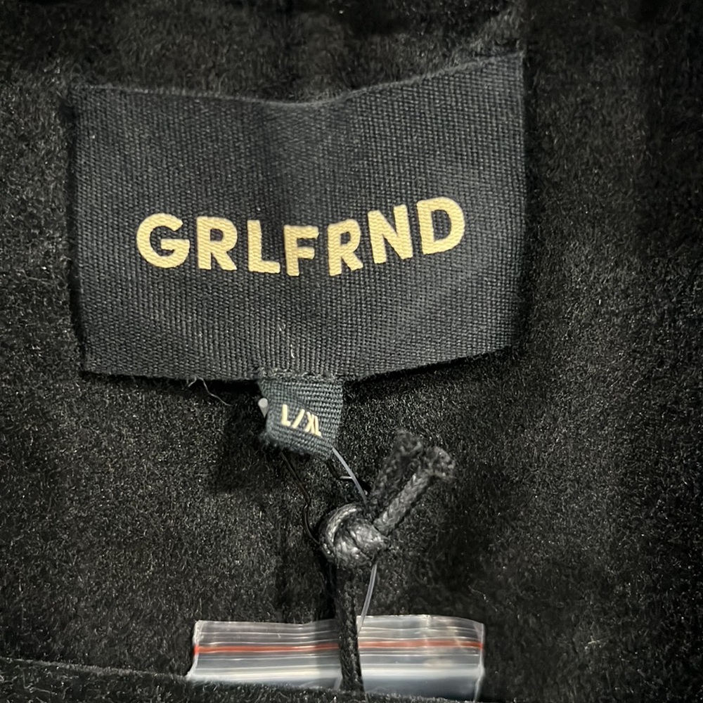 GRLFRND The Big Winter Coat black - Picture 4 of 8